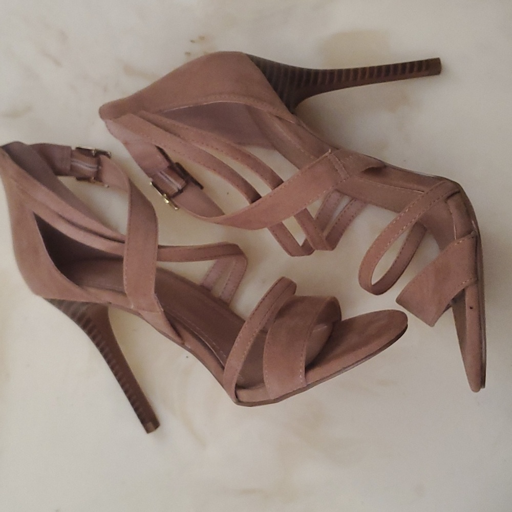 Open toe sandals - Picture 2 of 4